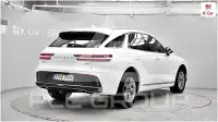 2025 Genesis GV70