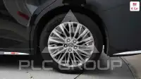 2025 Lexus LM 300