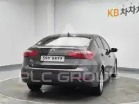 2013 KIA K3
