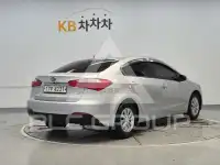 2013 KIA K3