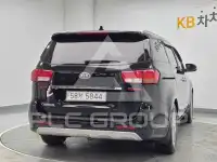 2015 KIA Carnival