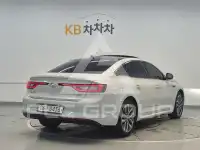 2016 Renault Sm6