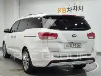2016 KIA Carnival