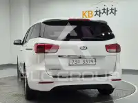 2016 KIA Carnival