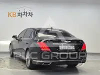2016 Genesis EQ900