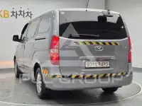 2016 Hyundai Starex