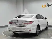 2017 Lexus ES