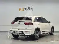2017 KIA Niro