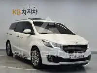 2017 KIA Carnival