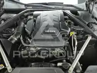 2017 Genesis EQ900