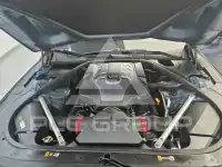 2017 Genesis EQ900