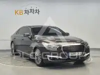 2017 Genesis EQ900