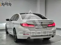 2018 BMW 523