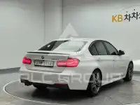 2018 BMW 330