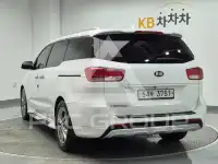 2018 KIA Carnival