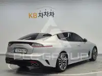2018 KIA Stinger