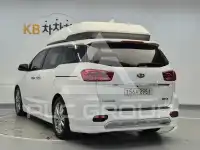 2020 KIA Carnival