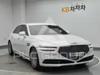 2021 Genesis G90