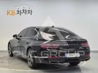 2022 Genesis G80