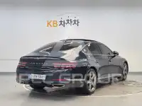 2022 Genesis G80