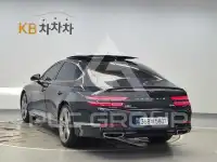 2022 Genesis G80