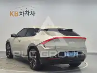 2023 KIA EV