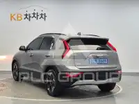 2023 KIA Niro