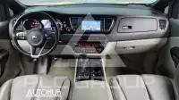 2017 KIA Carnival
