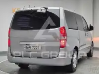 2012 Hyundai Starex