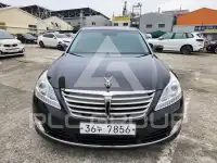 2013 Hyundai Equus