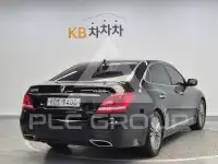 2013 Hyundai Equus