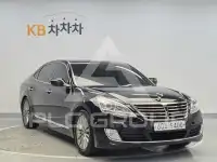 2013 Hyundai Equus