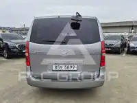 2013 Hyundai Starex