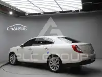 2014 Lincoln MKS