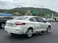 2014 Renault SM3