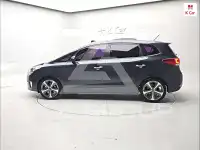 2014 KIA Carens