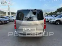 2014 Hyundai Starex