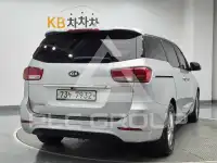 2015 KIA Carnival