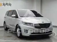 2015 KIA Carnival