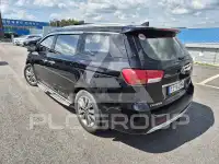 2015 KIA Carnival