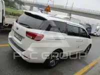 2015 KIA Carnival