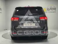2015 KIA Carnival