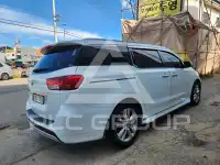 2015 KIA Carnival