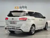 2015 KIA Carnival