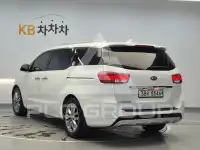 2015 KIA Carnival