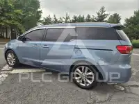 2015 KIA Carnival