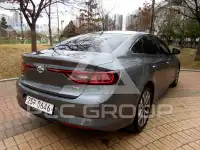 2016 Renault Sm6
