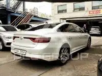 2016 Renault Sm6