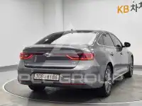 2016 Renault Sm6