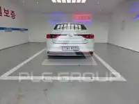 2016 Renault Sm6